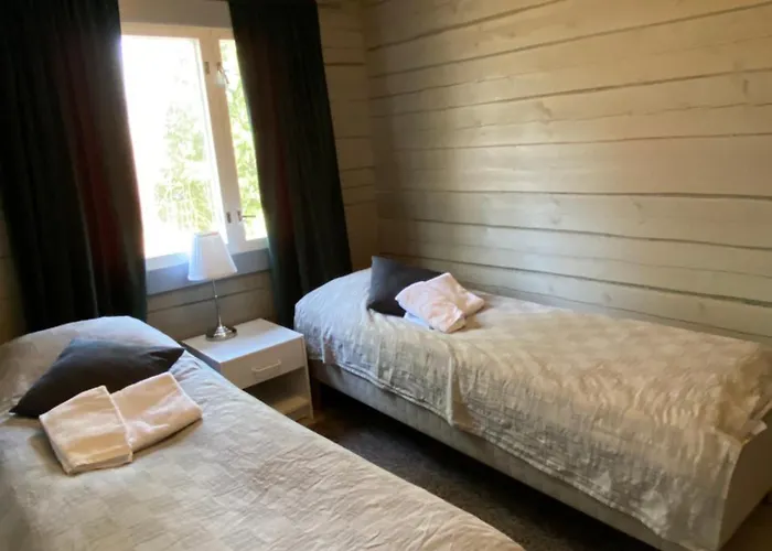 شاليه Oravanpesae *